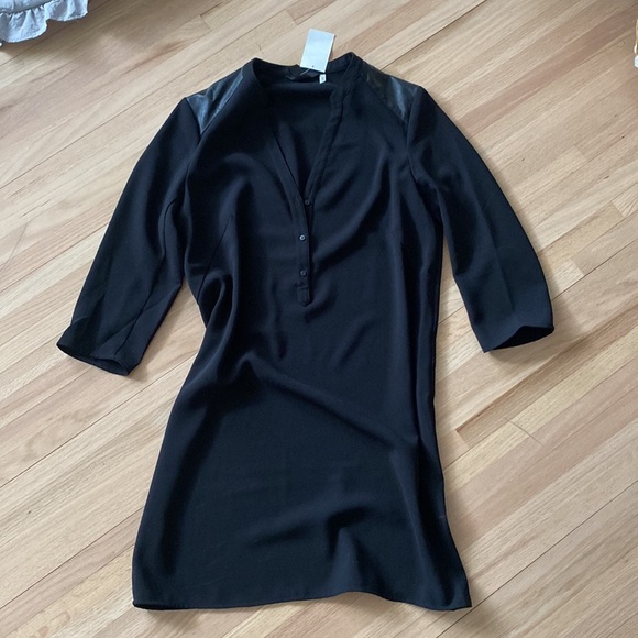 NWT H&M dress with faux leather shoulder detail - Picture 4 of 6